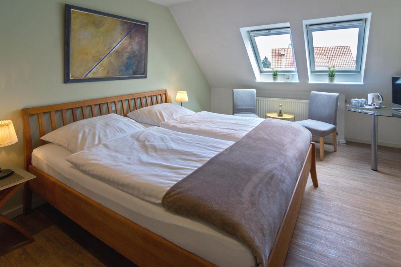 Hotel Am Elisabethufer يفير المظهر الخارجي الصورة