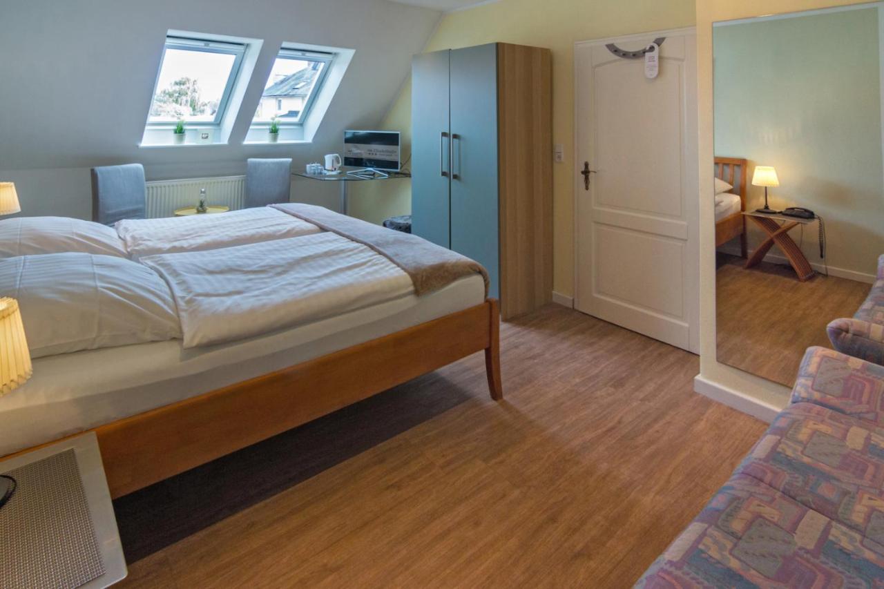 Hotel Am Elisabethufer يفير المظهر الخارجي الصورة