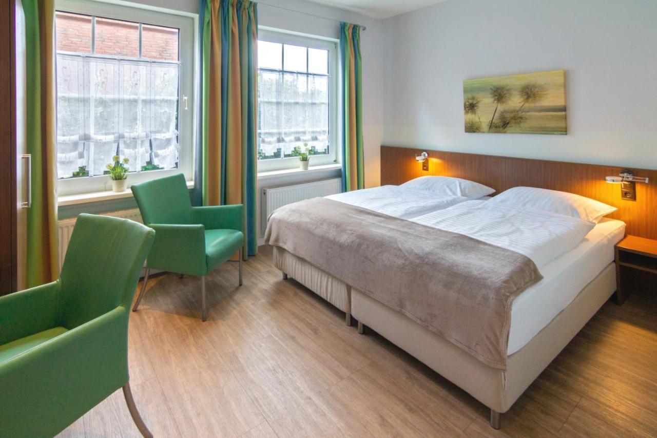 Hotel Am Elisabethufer يفير المظهر الخارجي الصورة